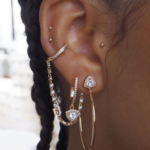 LAST ONE Gold chain earring cuff - Picture 1 of 6